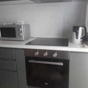 Jolie Center Apartment
